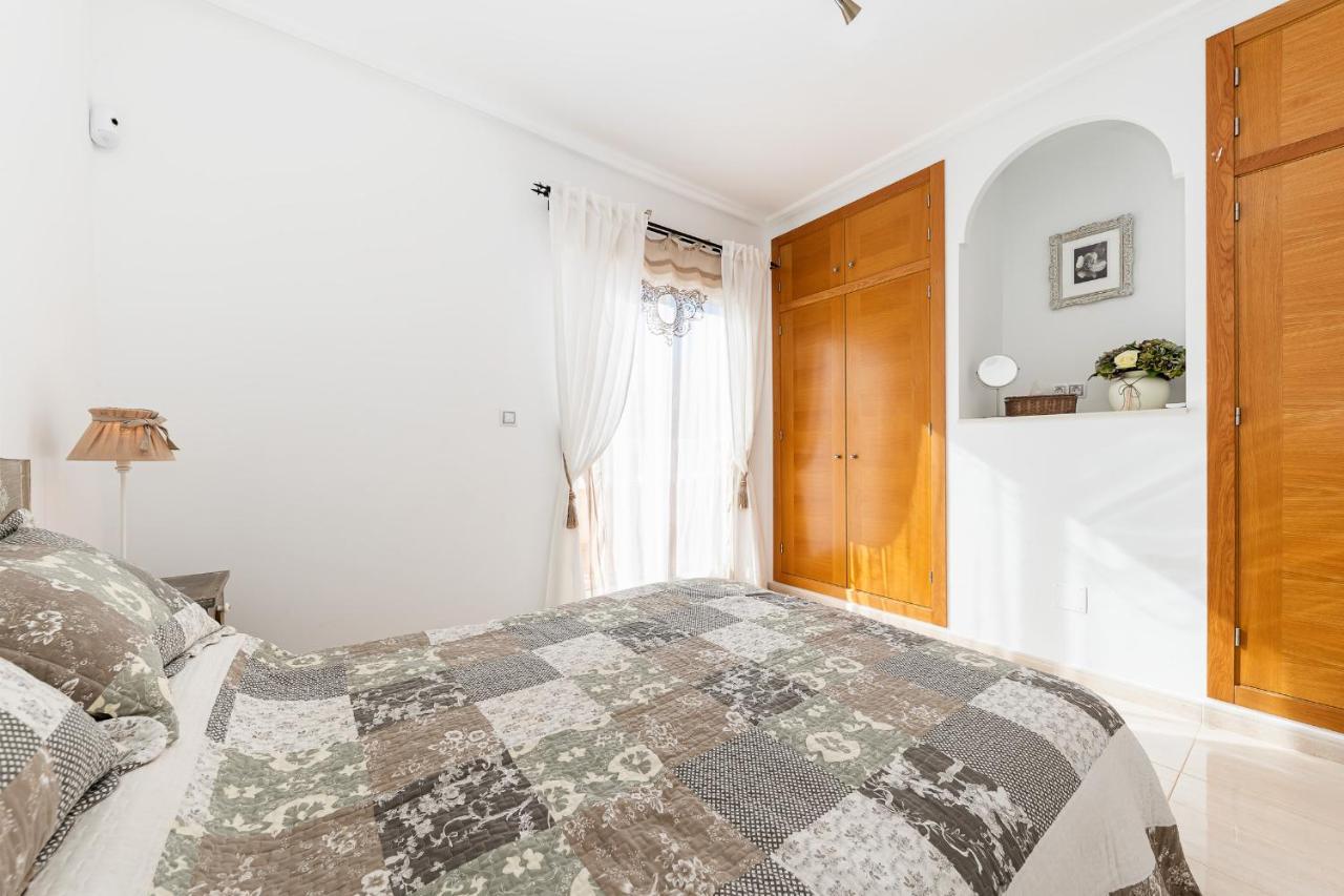 Bungalow La Zenia Cerca De La Playa โอริอุเอลา ภายนอก รูปภาพ