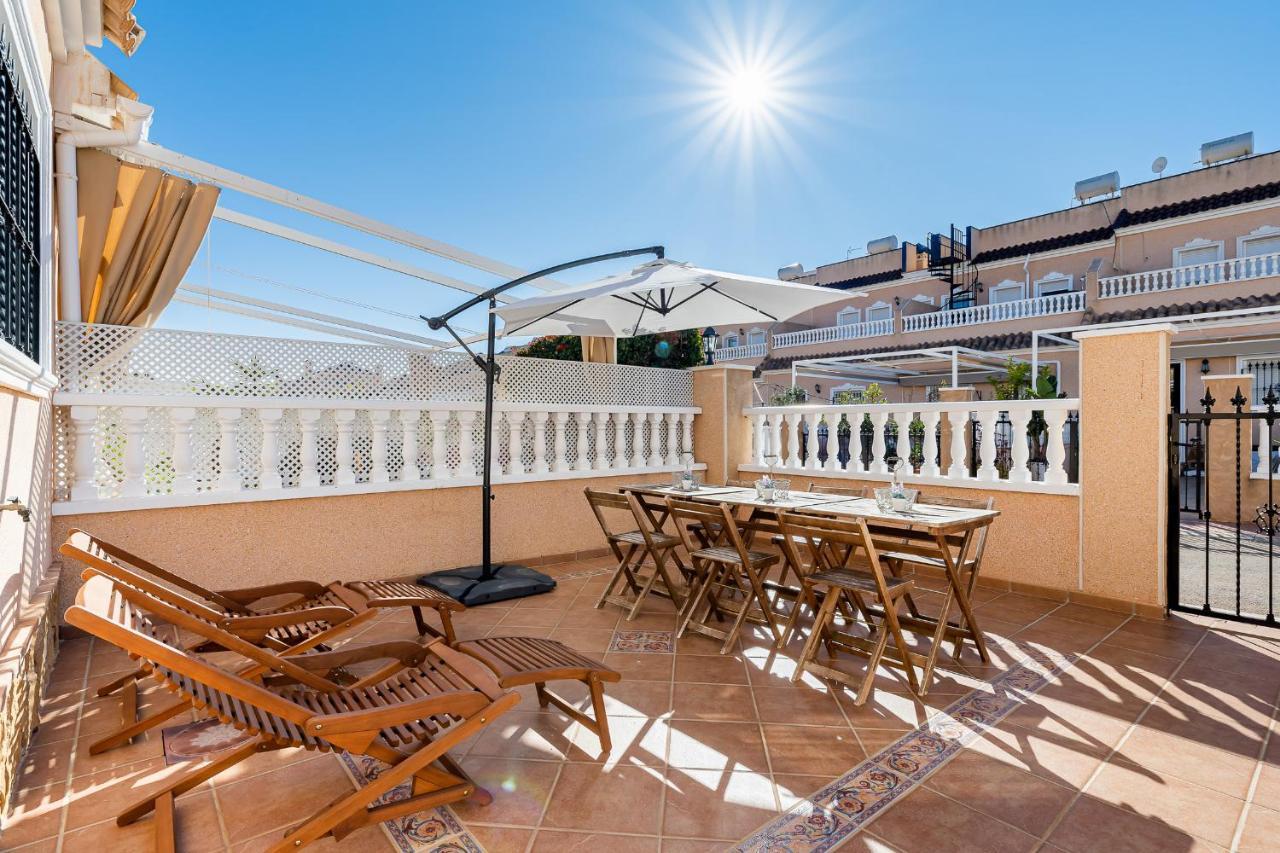 Bungalow La Zenia Cerca De La Playa โอริอุเอลา ภายนอก รูปภาพ
