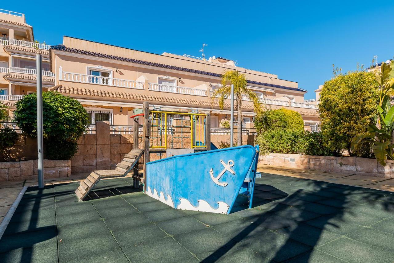 Bungalow La Zenia Cerca De La Playa โอริอุเอลา ภายนอก รูปภาพ